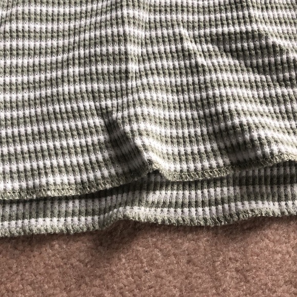 Aritzia TNA striped long sleeve top - Picture 6 of 6